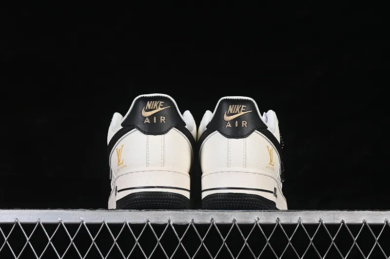 All categories Nk Air Force 1 Air Force series Nk Air Force 1 Low Air Force low-top Nike Air Force 1'07 Low LV joint black and white gold Air Force 1 low-top casual sneakers XX3168-158
